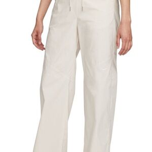Nike Sportswear Essentials Woven High-Rise Pants Size XS